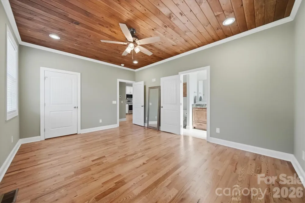 135 Maplewood Court Hudson, NC 28638