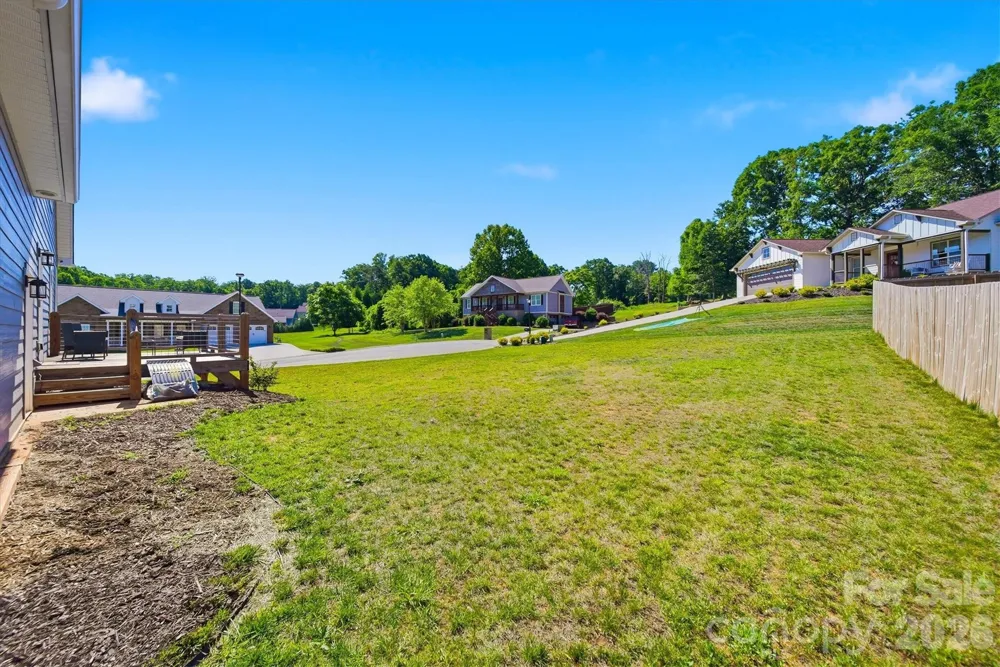 135 Maplewood Court Hudson, NC 28638
