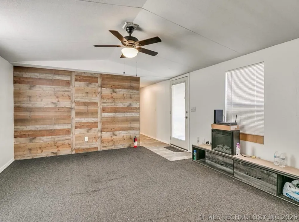 19700 Mooseville Drive Noble, OK 73068