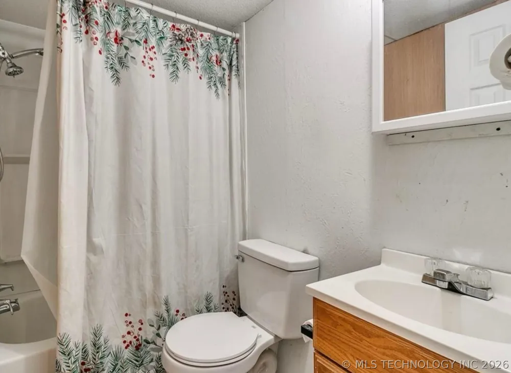 19700 Mooseville Drive Noble, OK 73068