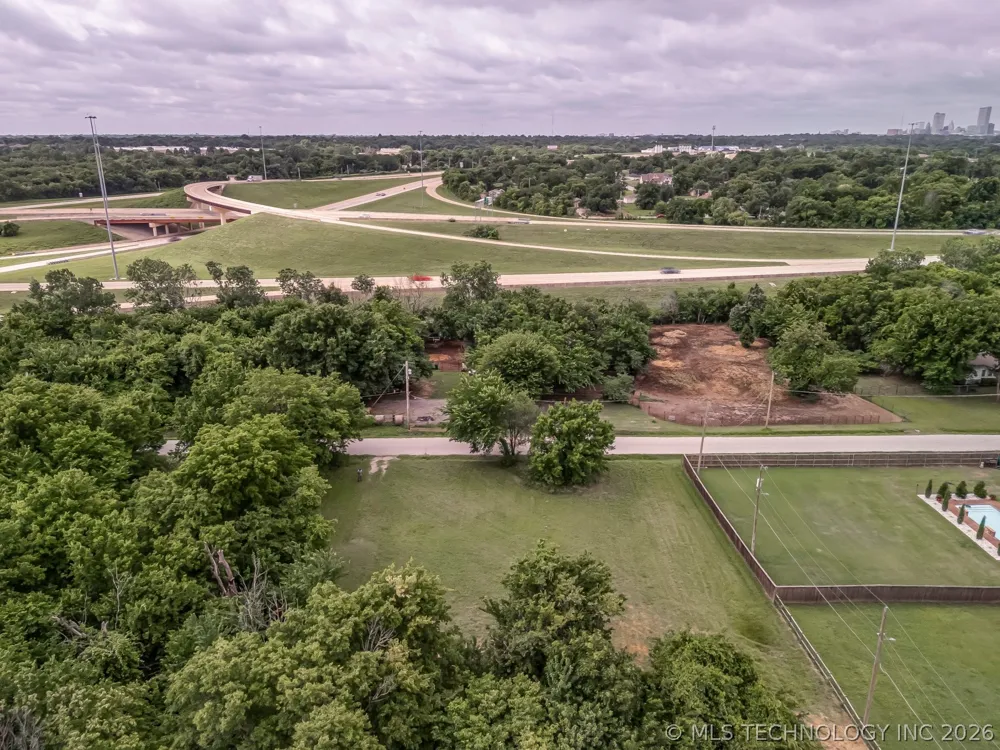 2639 E 32nd Street Tulsa, OK 74110
