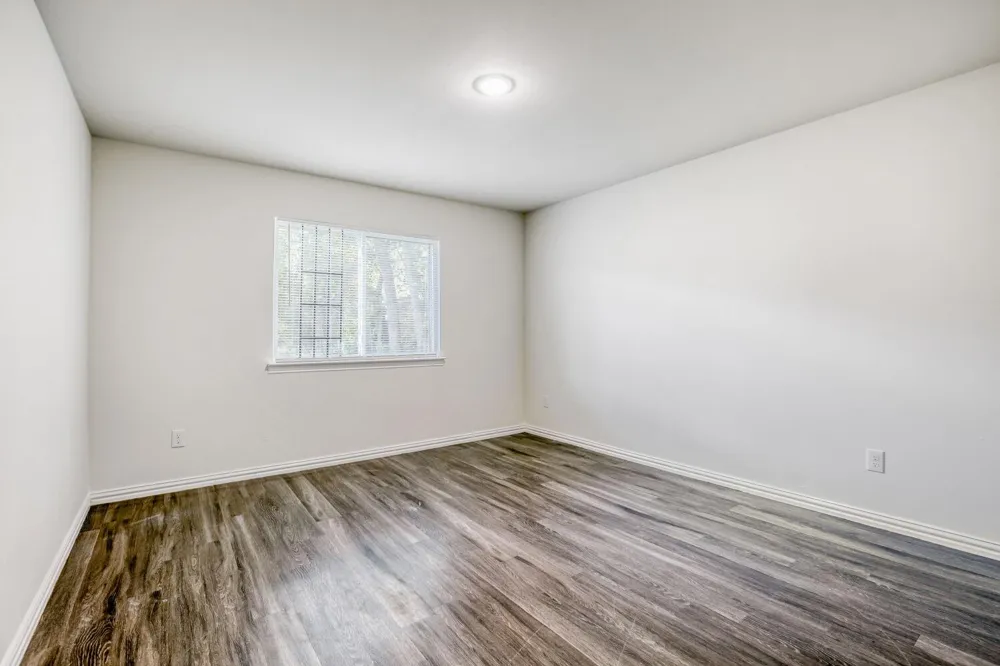 425 E Oakwood Street Tyler, TX 75702