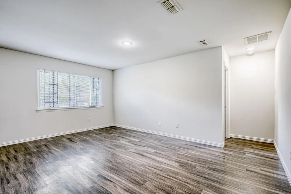 425 E Oakwood Street Tyler, TX 75702