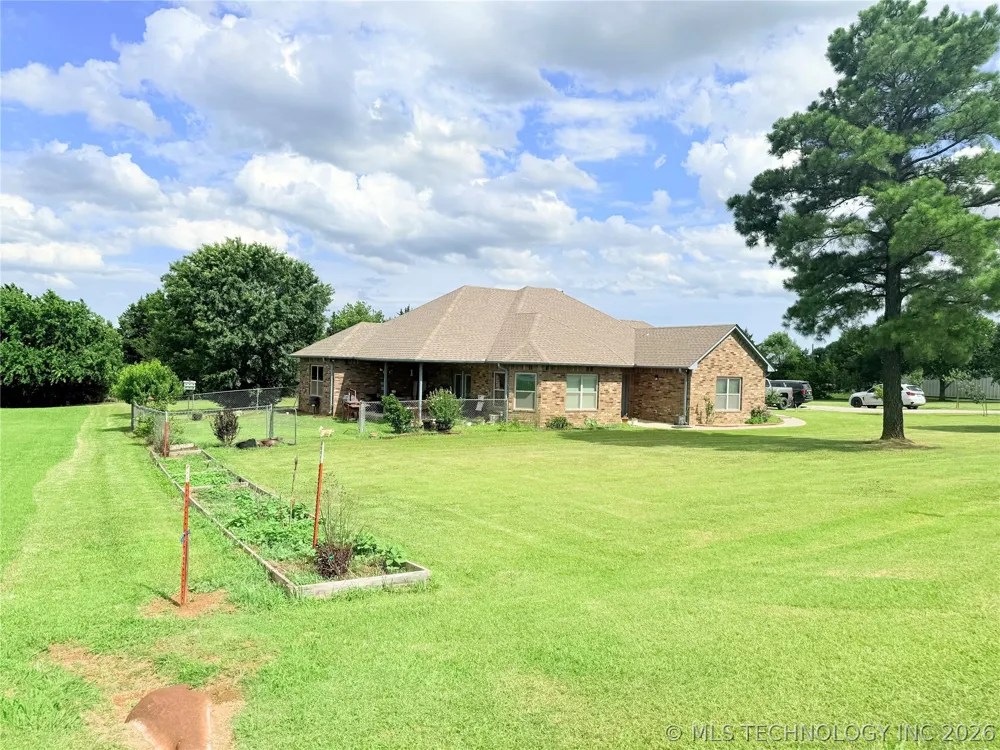 9027 S Lost Creek Perkins, OK 74059