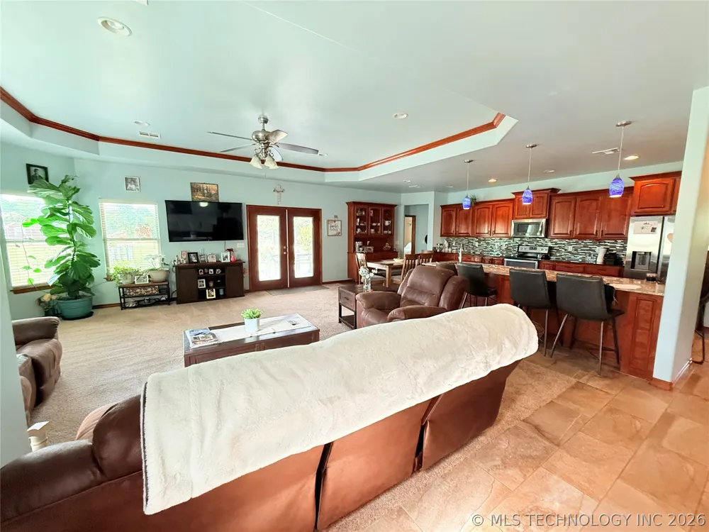9027 S Lost Creek Perkins, OK 74059