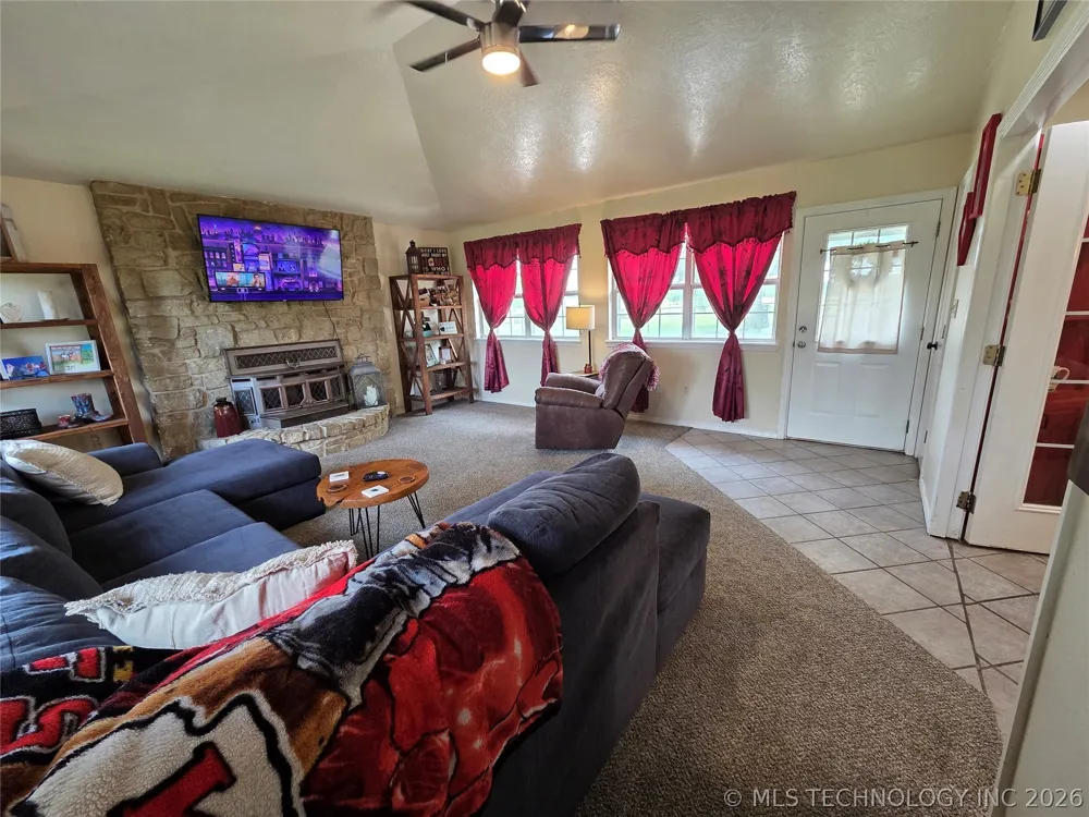 18082 County Road 1505 Ada, OK 74820