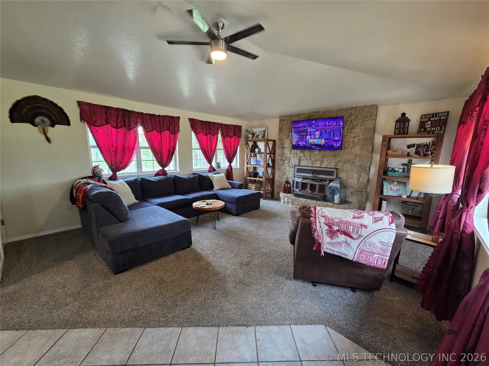18082 County Road 1505 Ada, OK 74820
