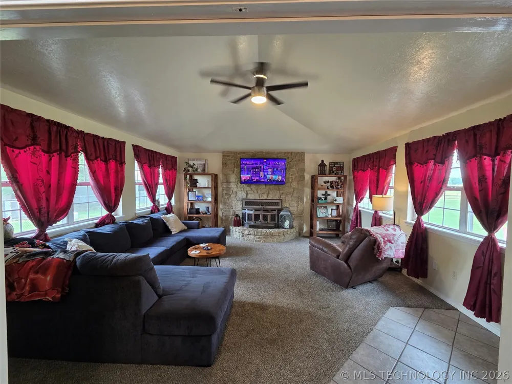 18082 County Road 1505 Ada, OK 74820
