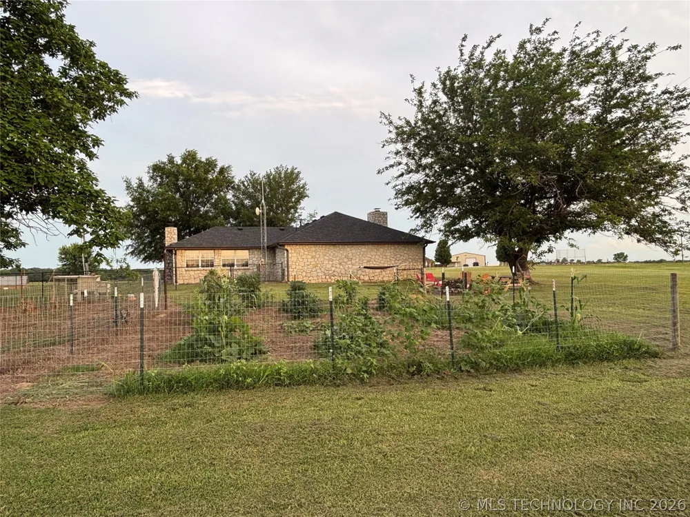 18082 County Road 1505 Ada, OK 74820