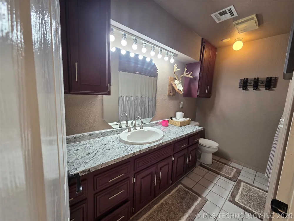18082 County Road 1505 Ada, OK 74820