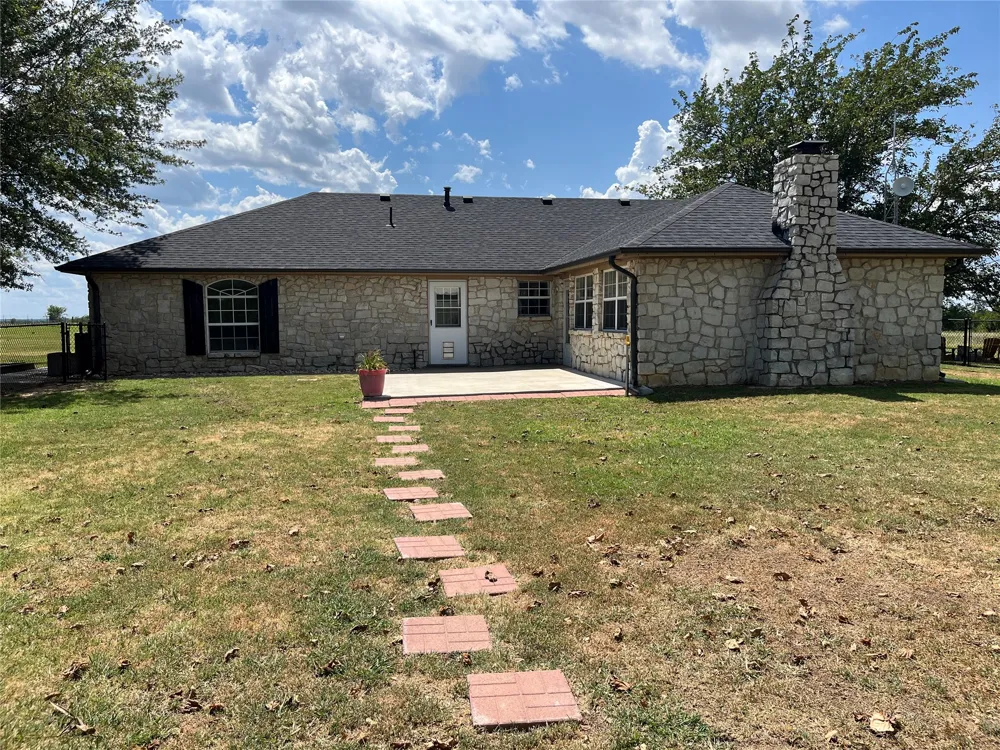 18082 County Road 1505 Ada, OK 74820