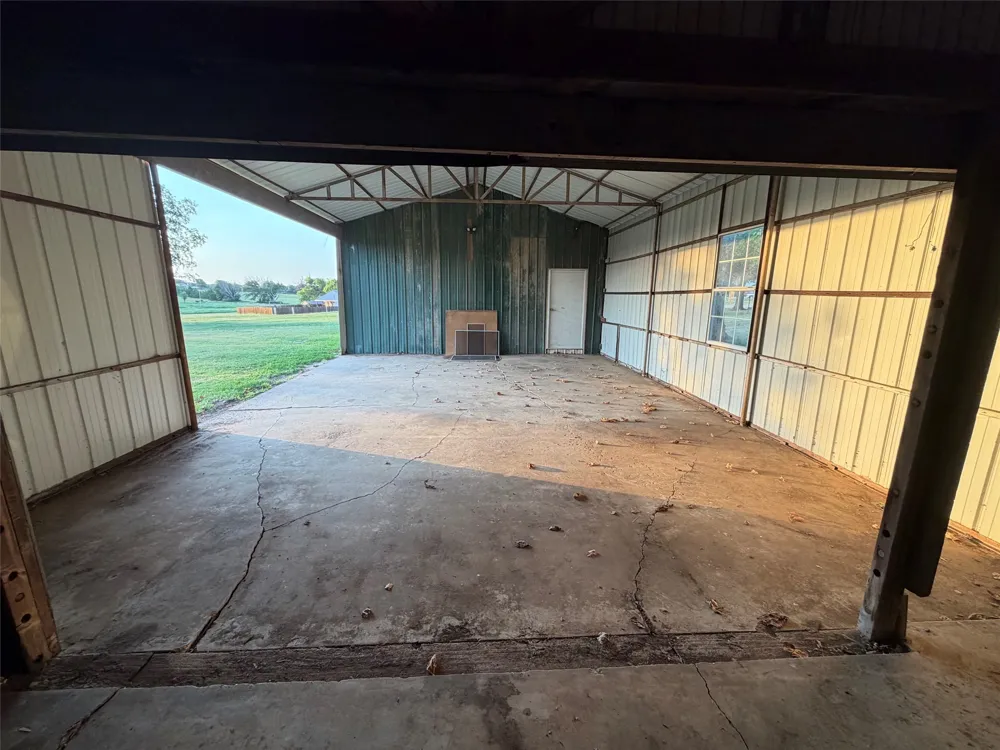 18082 County Road 1505 Ada, OK 74820
