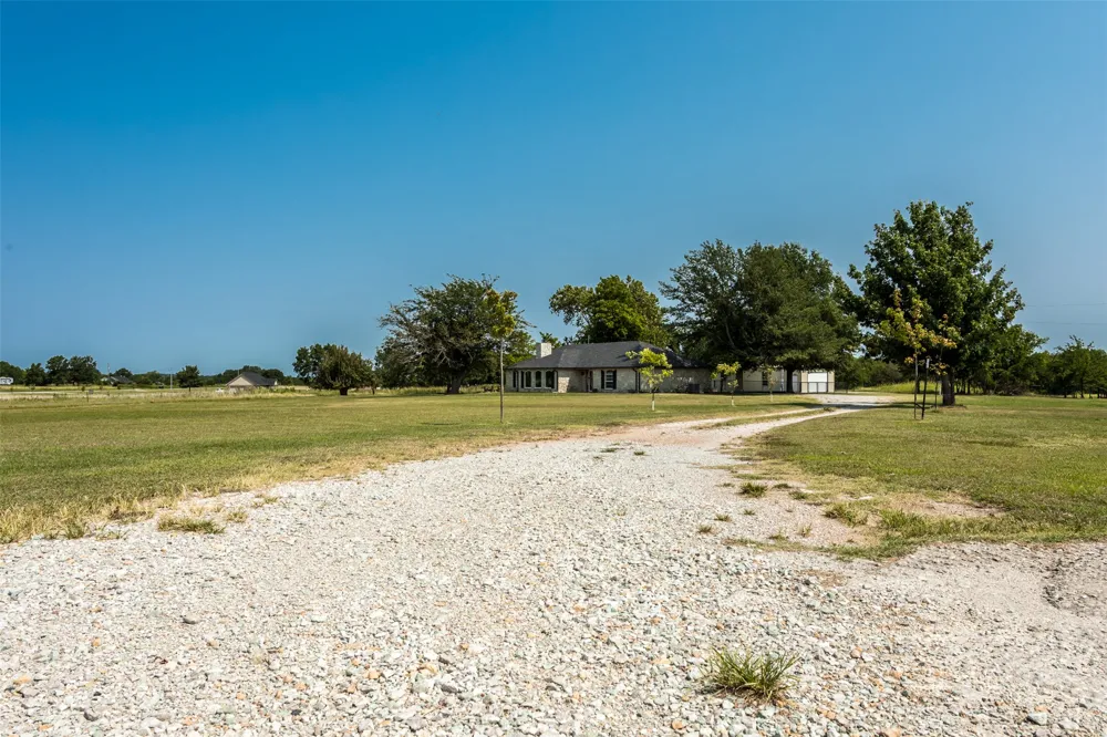 18082 County Road 1505 Ada, OK 74820