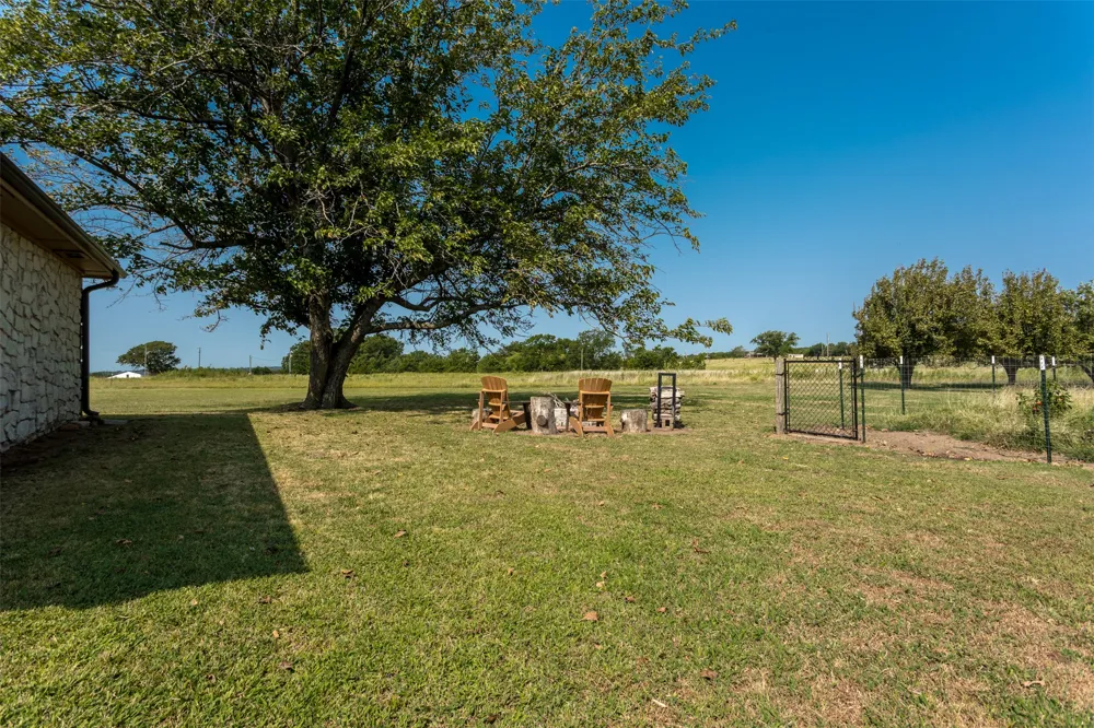 18082 County Road 1505 Ada, OK 74820