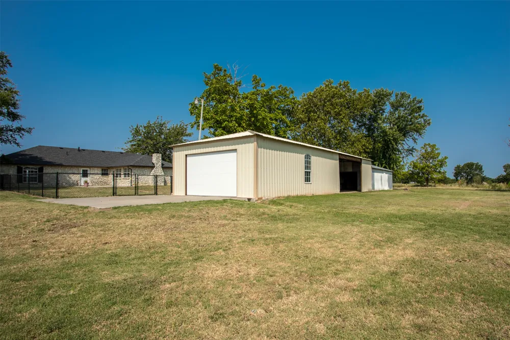 18082 County Road 1505 Ada, OK 74820