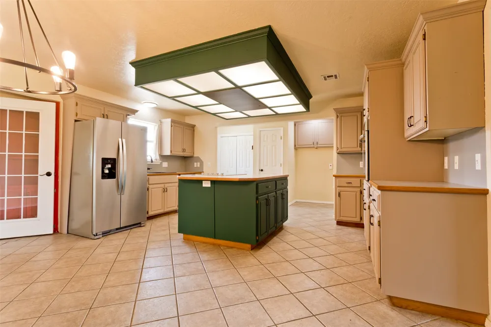 18082 County Road 1505 Ada, OK 74820