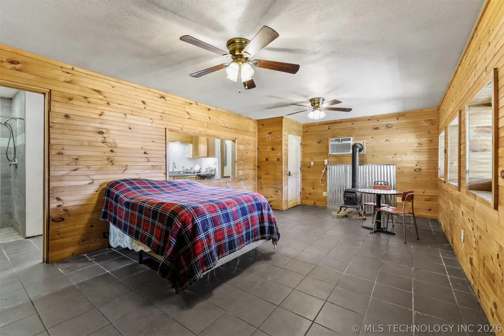 15715 State Road 78 Achille, OK 74720
