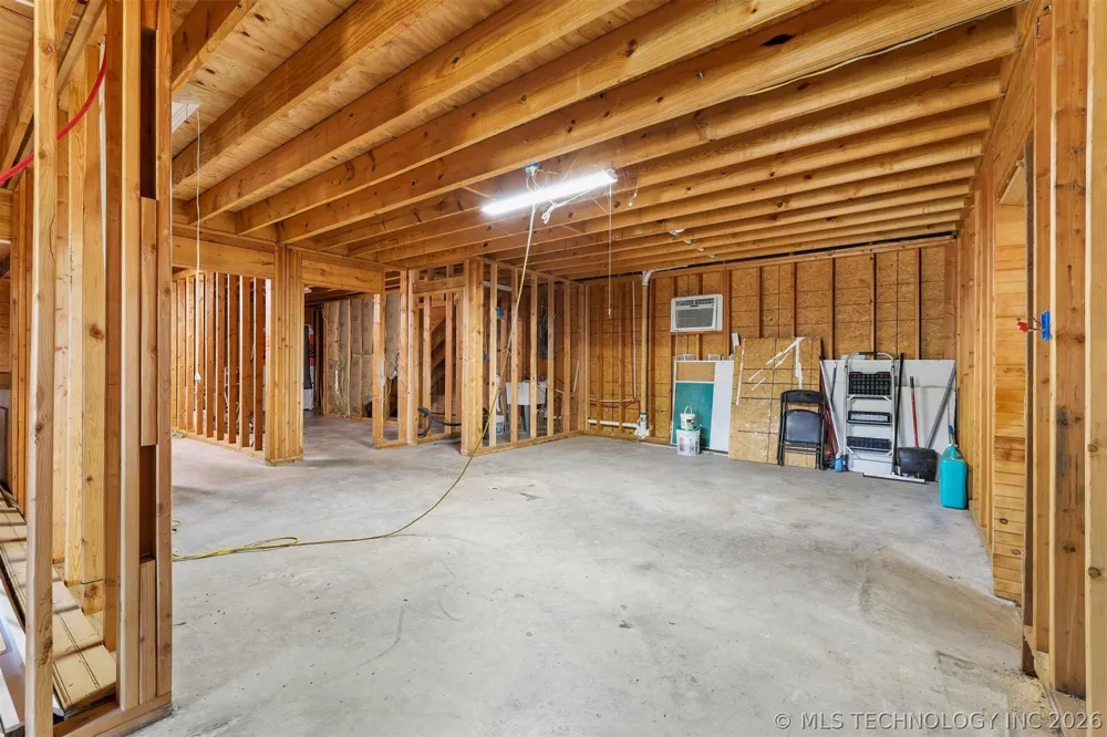 15715 State Road 78 Achille, OK 74720