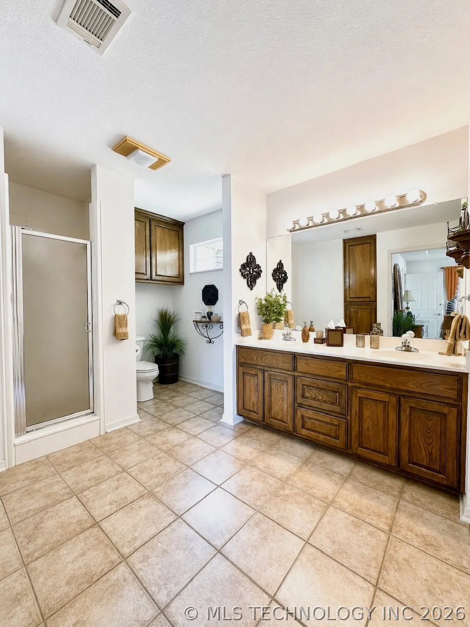 5168 Tower Drive Kingston, OK 73439
