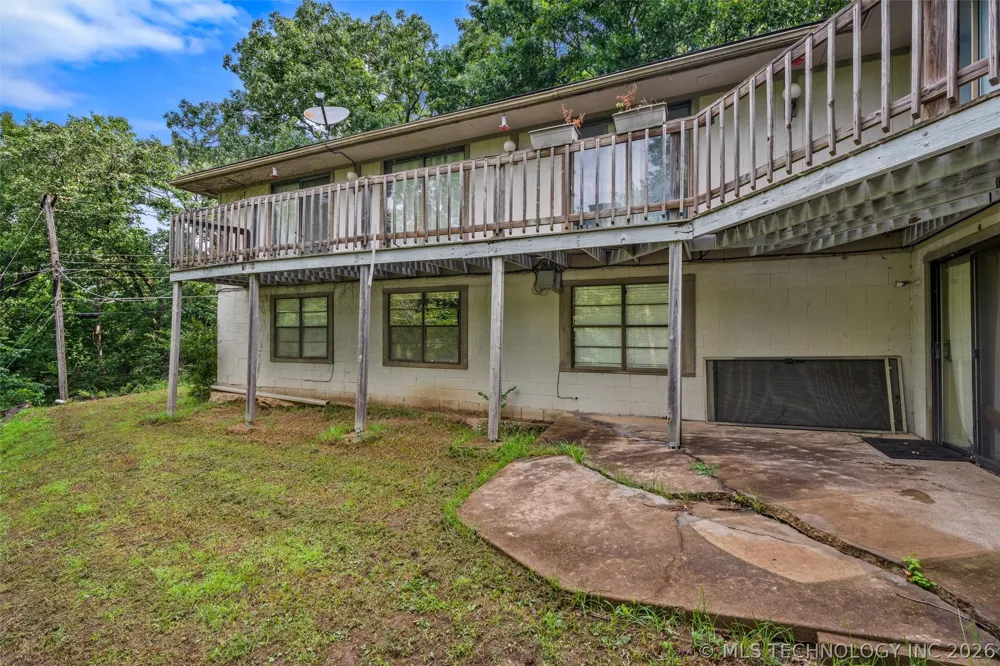 1329 Oakdale Drive Bartlesville, OK 74006