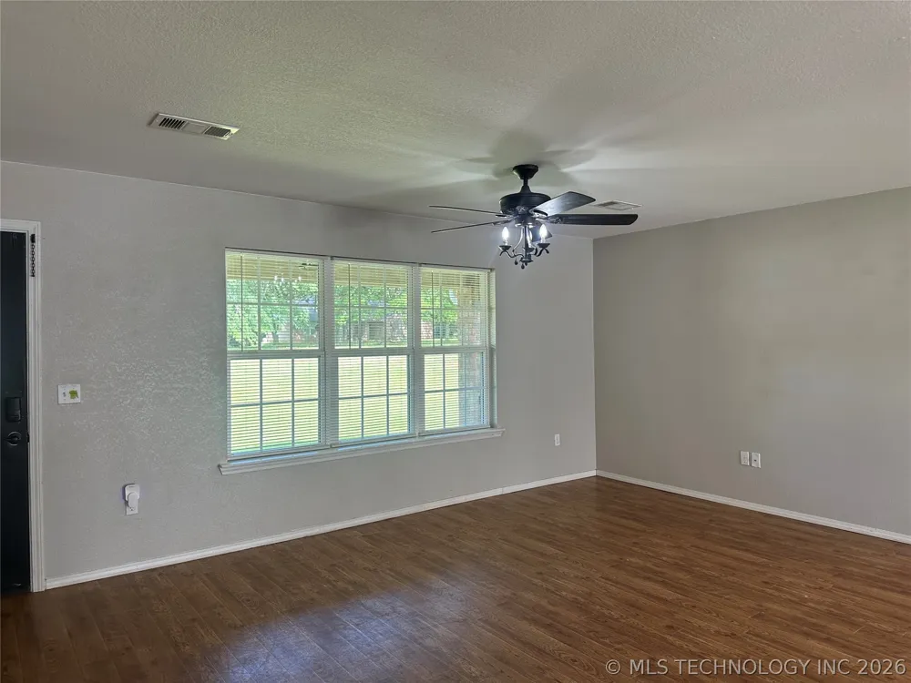1400 Skyline Drive Durant, OK 74701