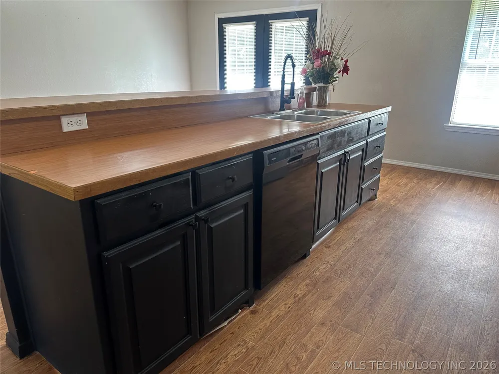 1400 Skyline Drive Durant, OK 74701
