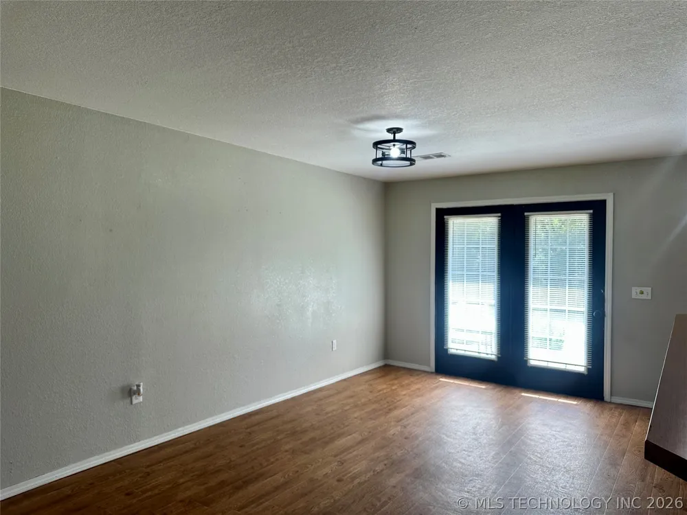 1400 Skyline Drive Durant, OK 74701
