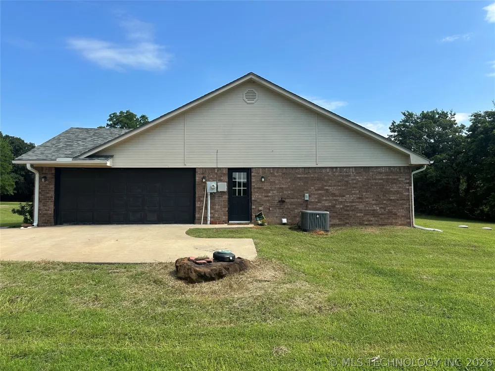 1400 Skyline Drive Durant, OK 74701