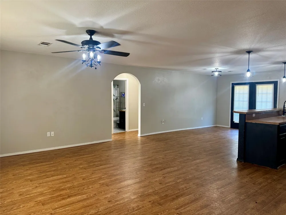 1400 Skyline Drive Durant, OK 74701