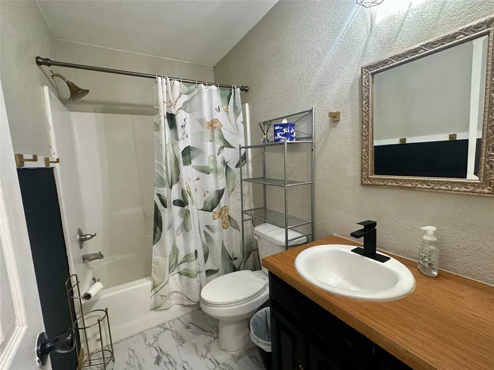 1400 Skyline Drive Durant, OK 74701