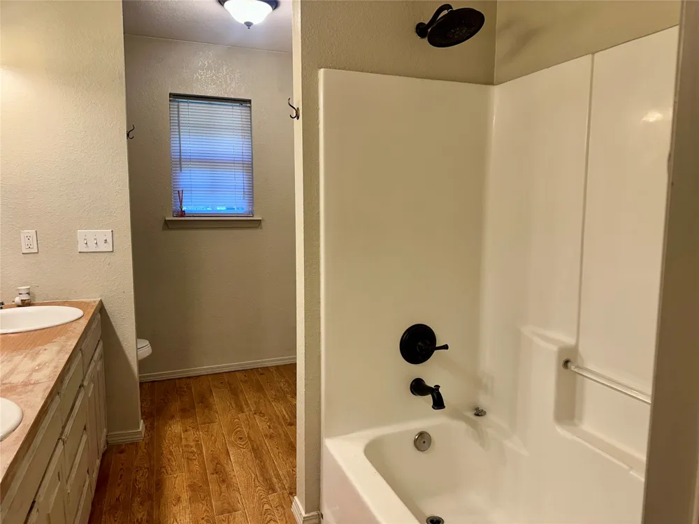 1400 Skyline Drive Durant, OK 74701