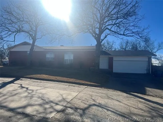 1901 Mockingbird McAlester, OK 74501
