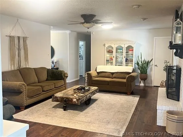 1901 Mockingbird McAlester, OK 74501
