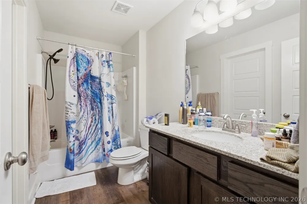 896 S Snyder Springs Loop Watts, OK 74338