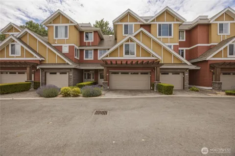 30 Sandalia Court #30