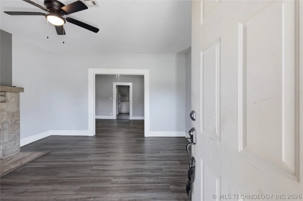 1613 E 9th Street Okmulgee, OK 74447