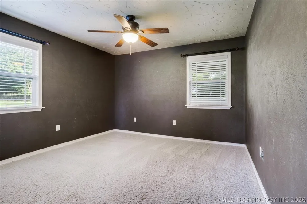 7939 W G Bar Road Atoka, OK 74525
