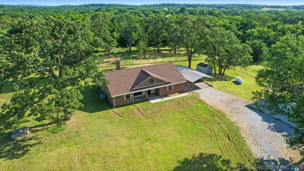 7939 W G Bar Road Atoka, OK 74525