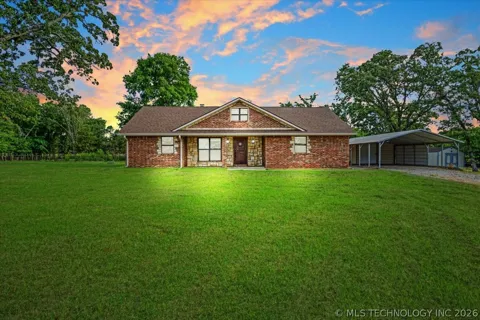 7939 W G Bar Road