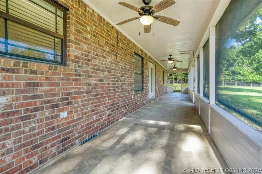 7939 W G Bar Road Atoka, OK 74525