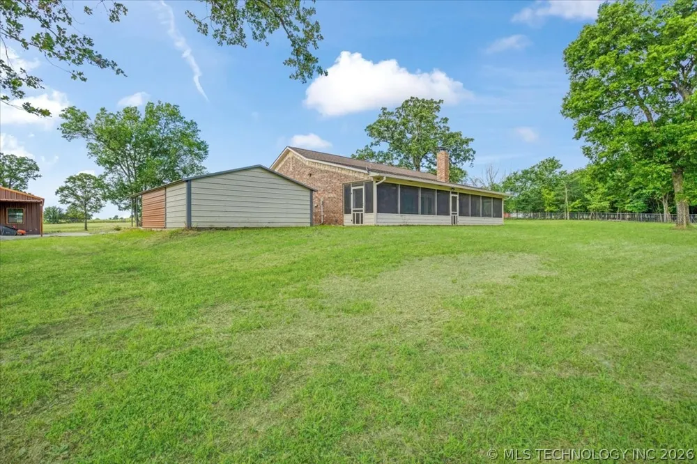 7939 W G Bar Road Atoka, OK 74525