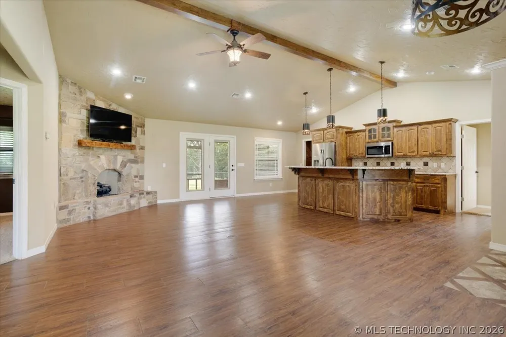 7939 W G Bar Road Atoka, OK 74525
