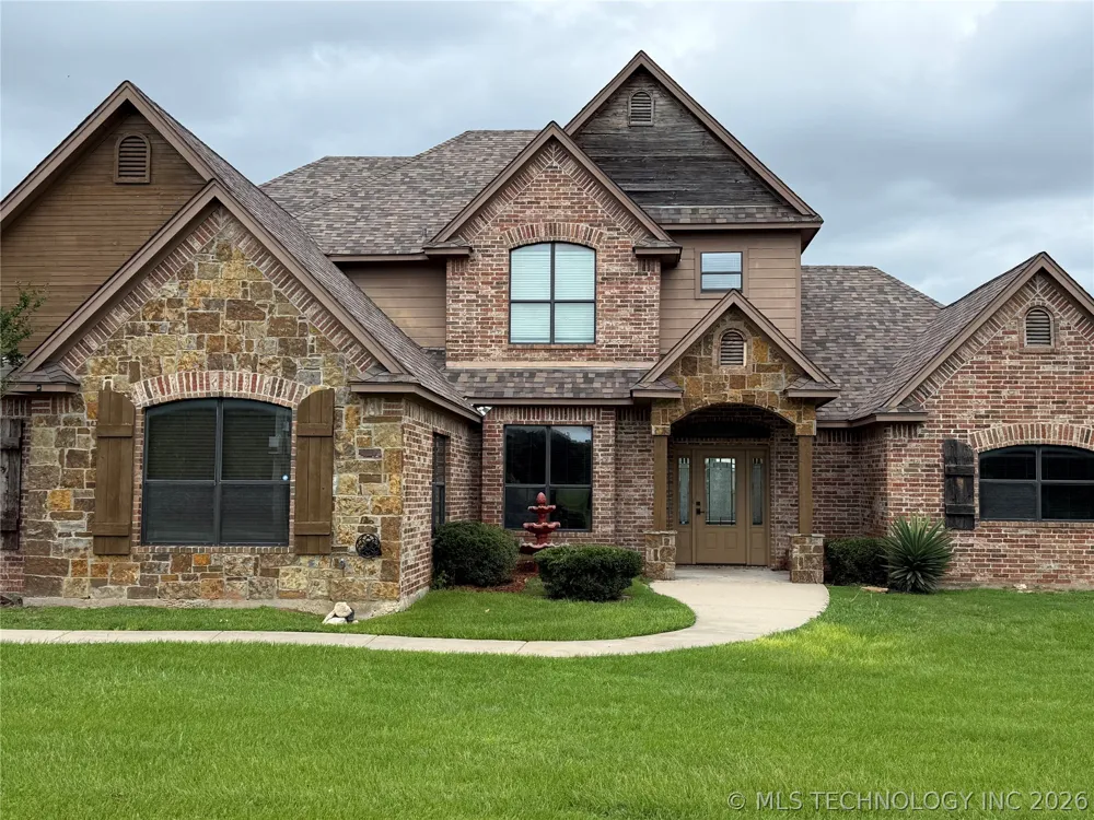 22 Covington Lone Grove, OK 73401