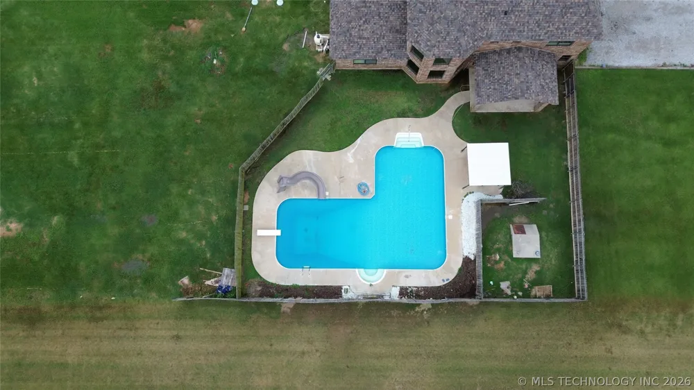 22 Covington Lone Grove, OK 73401