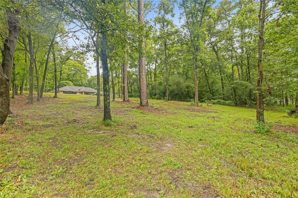 814 Overbrook Drive Huntsville, TX 77340