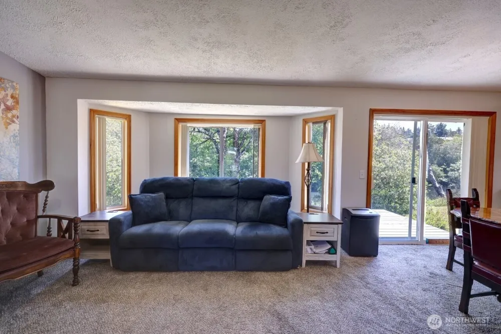 30308 H STREET Ocean Park, WA 98640