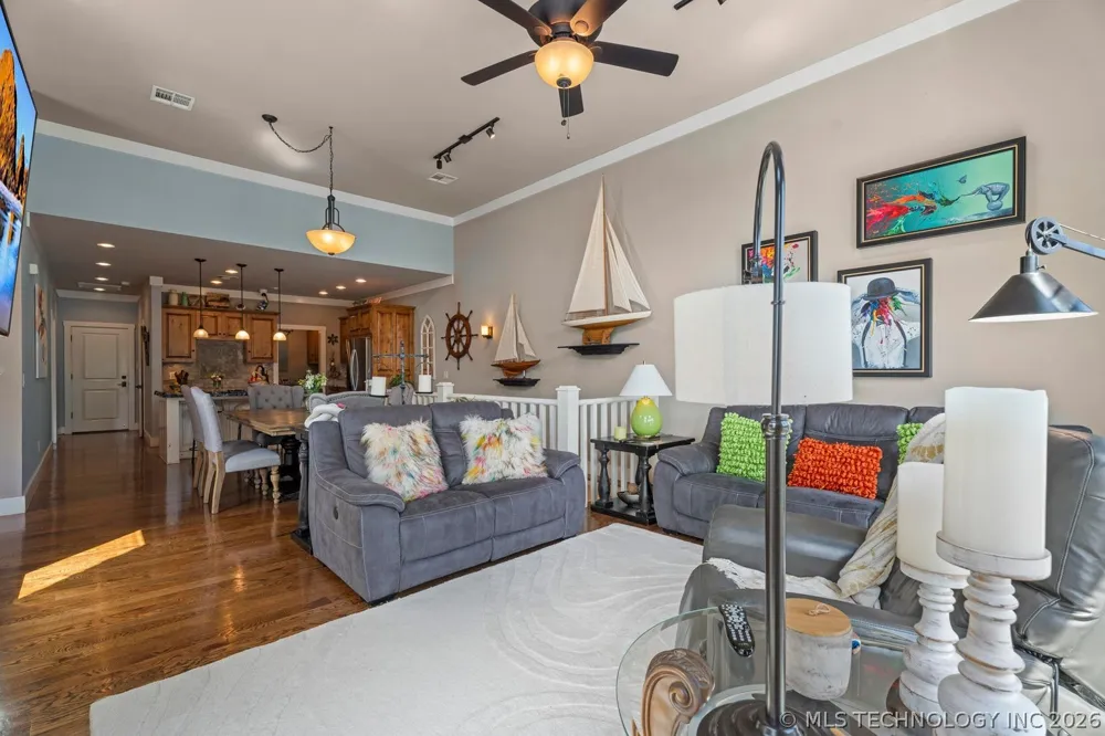 2371 Melody Point Circle Grove, OK 74344