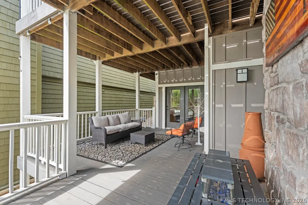 2371 Melody Point Circle Grove, OK 74344
