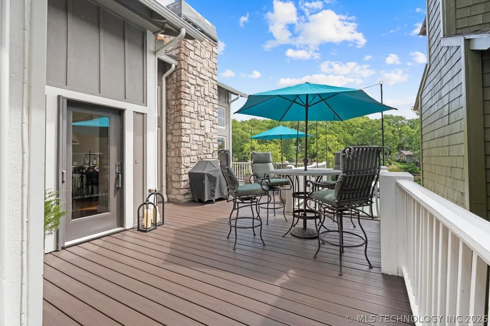 2371 Melody Point Circle Grove, OK 74344