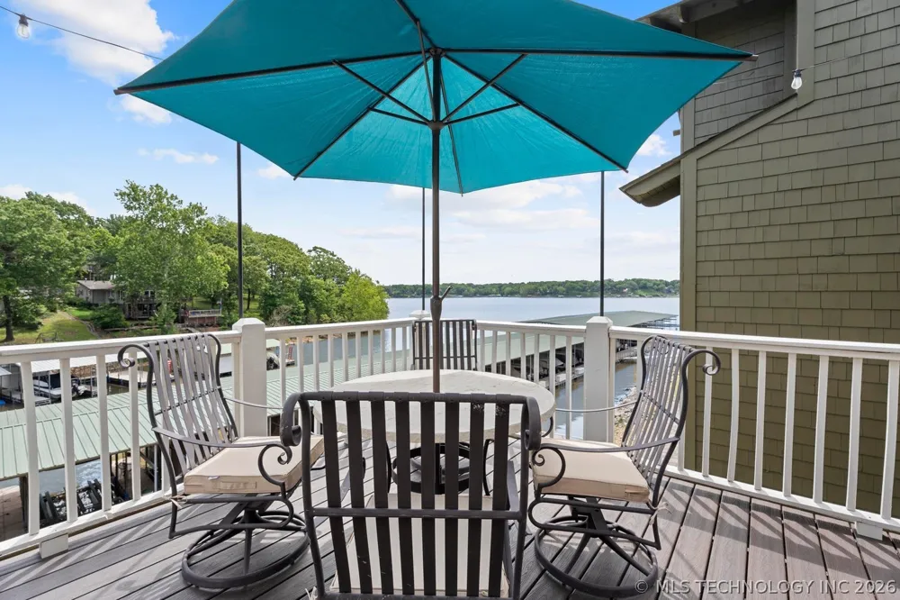 2371 Melody Point Circle Grove, OK 74344